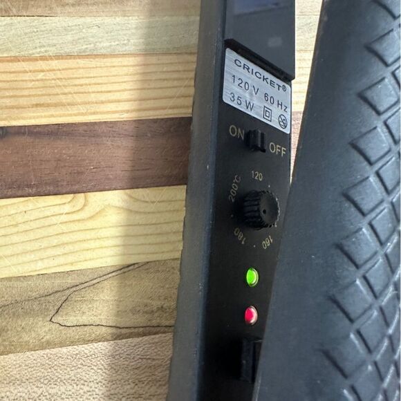 Cricket X2 flat iron. Good condition - Picture 3 of 9